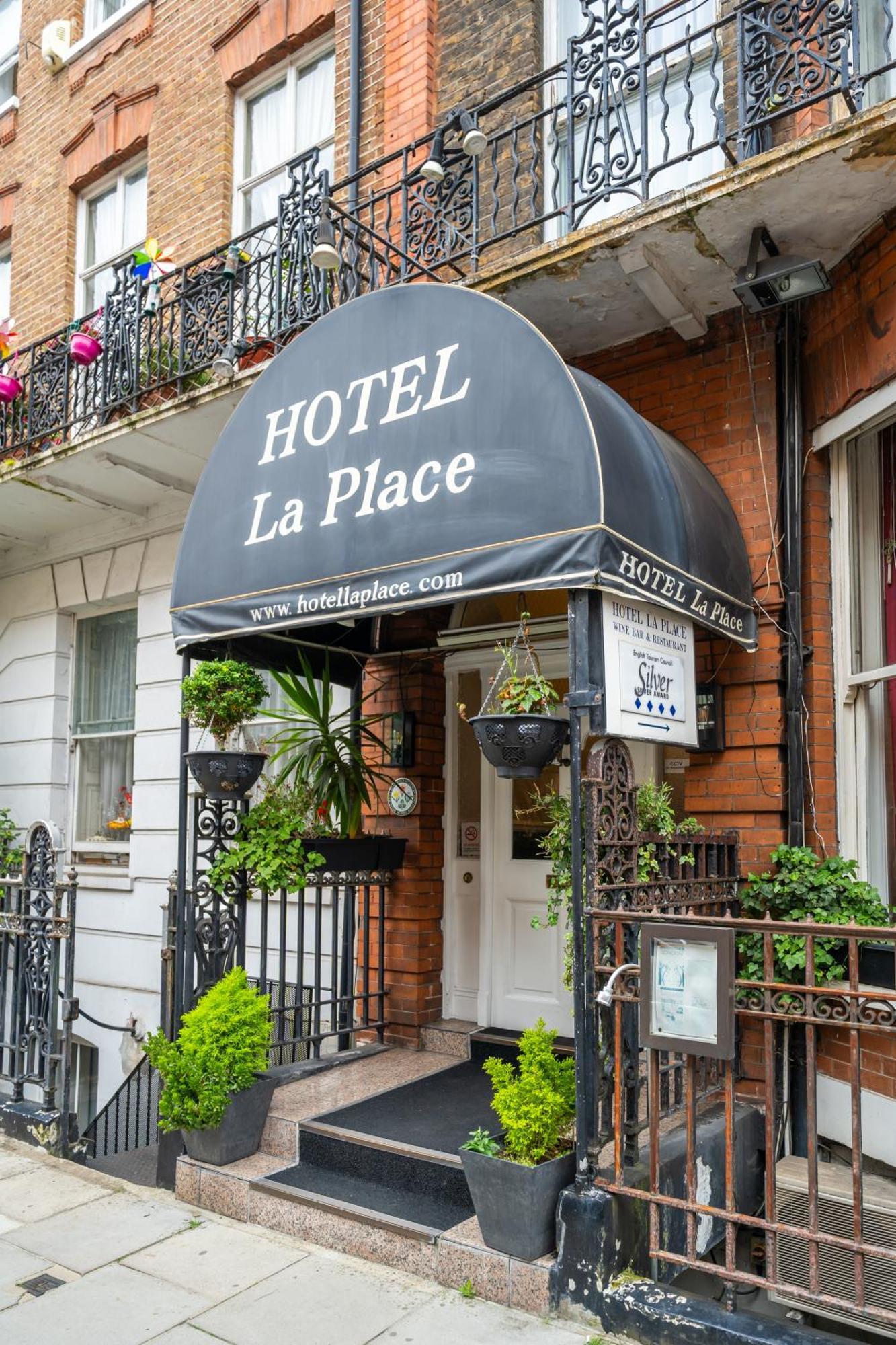 Hotel La Place Лондон Екстериор снимка